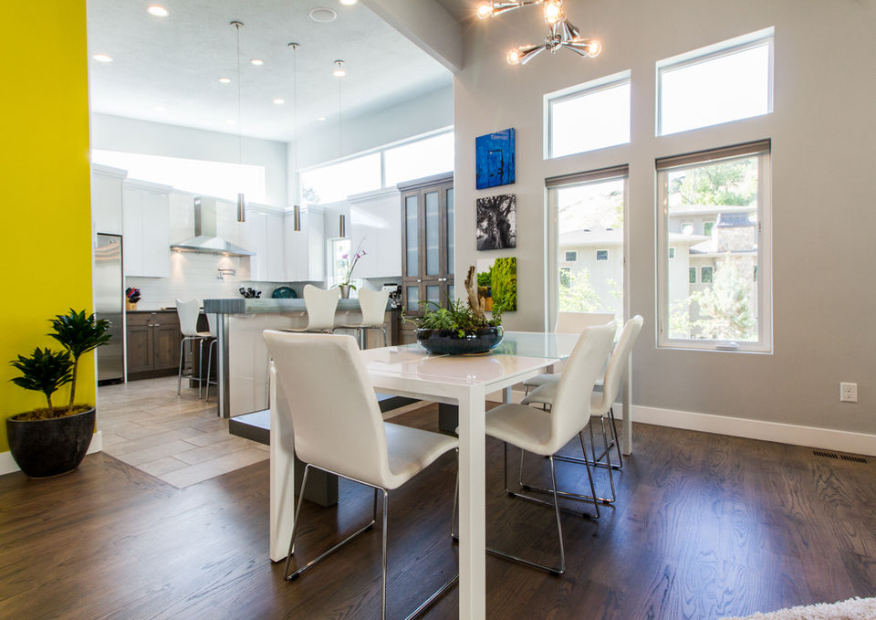 9_Dining-Area_high_1953212.jpg