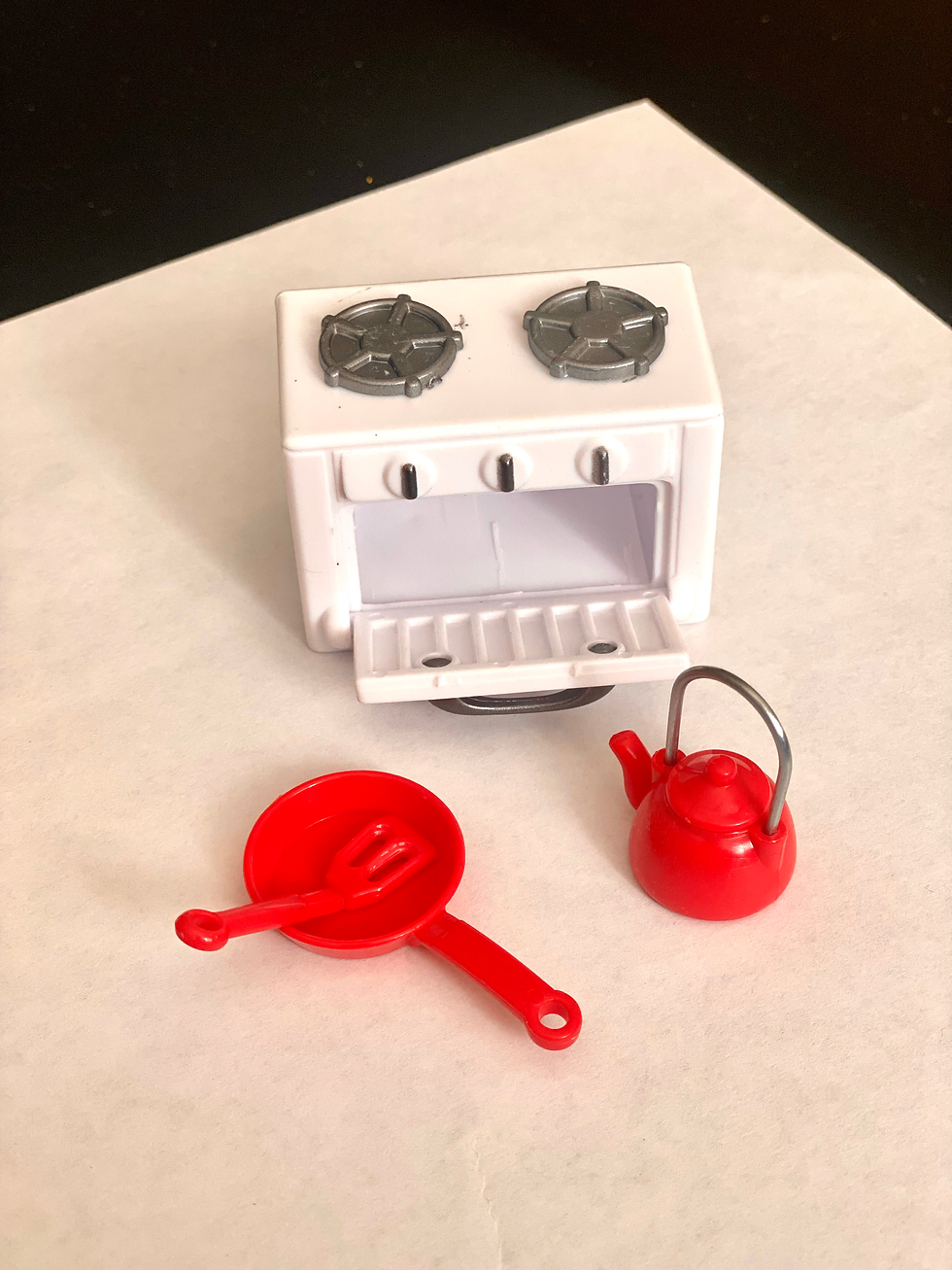 Thumbnail: Mini Stove /Oven with kettle / pan and utensil