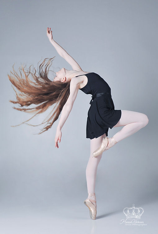 Anchorage_Alaska_high_school_senior_danc