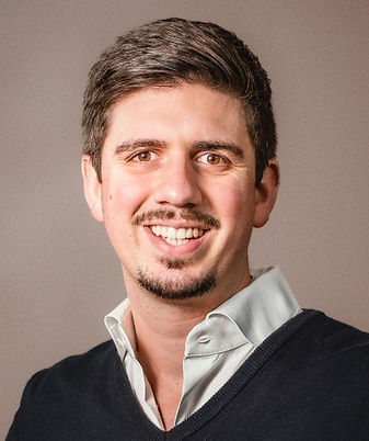 1728203030982 (1).jpg