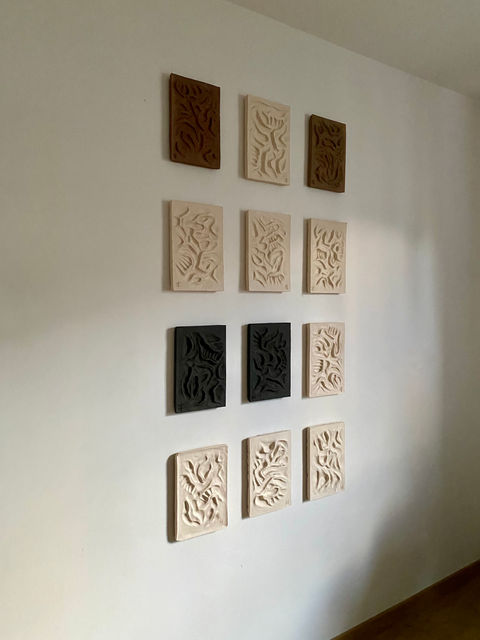 Bas-Reliefs Céramiques / Sculptures Murales Céramiques de Franck Scala - artiste sculpteur et designer mobilier d'art / de mobilier design / de mobilier Collectible Design 