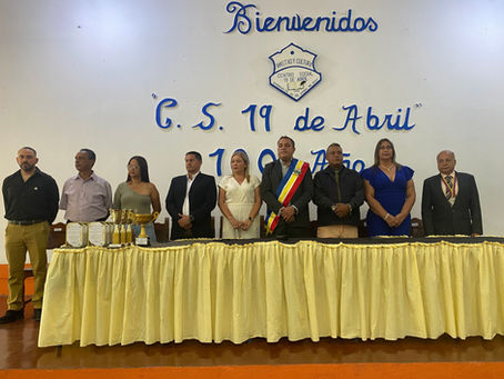 Alcaldía rindió homenaje a los docentes en Zea