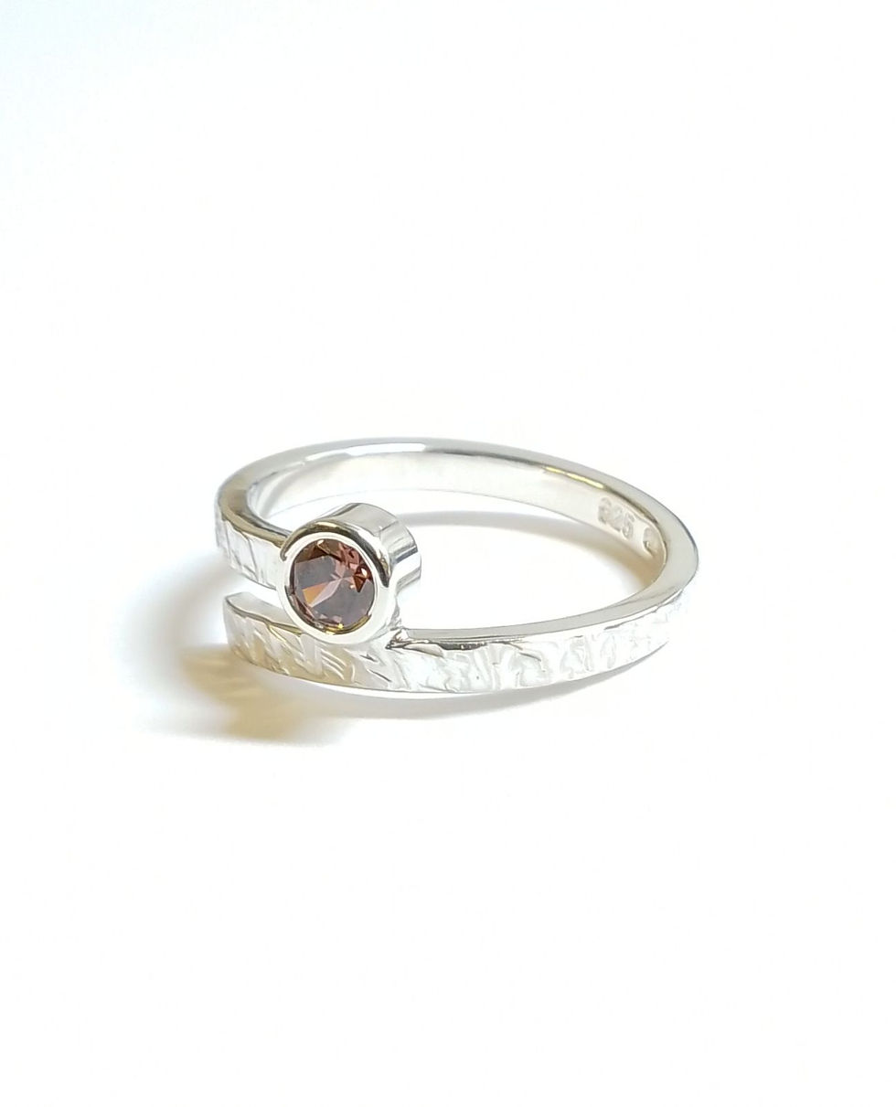 Thumbnail: Comet Nebula Ring - Marc Johnson Jeweller