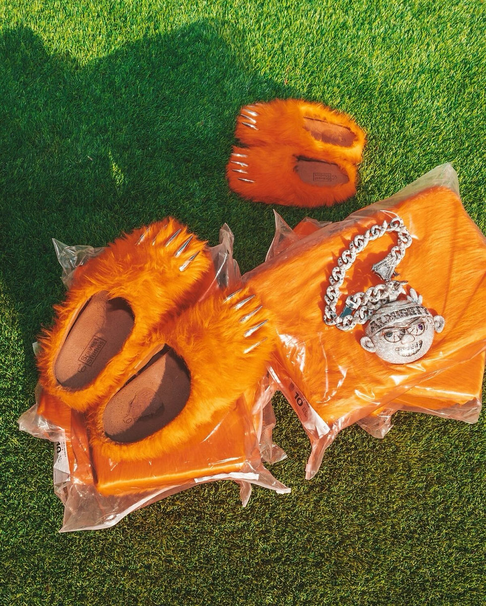 Thumbnail: Bravest X Chief Keef GLORANGE BEAR CLAW MULES (ORANGE)