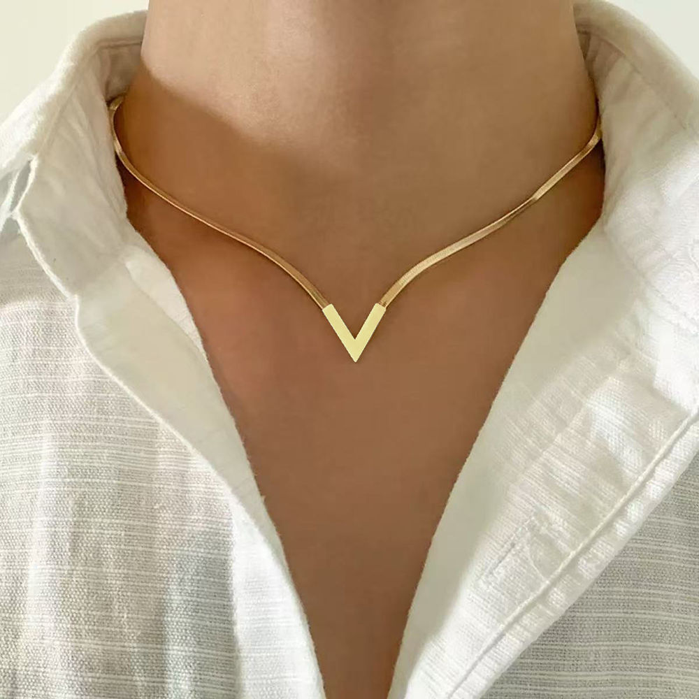 DOTIFI Stainless Steel Europe And The United States Fashion Simple Design Neckl