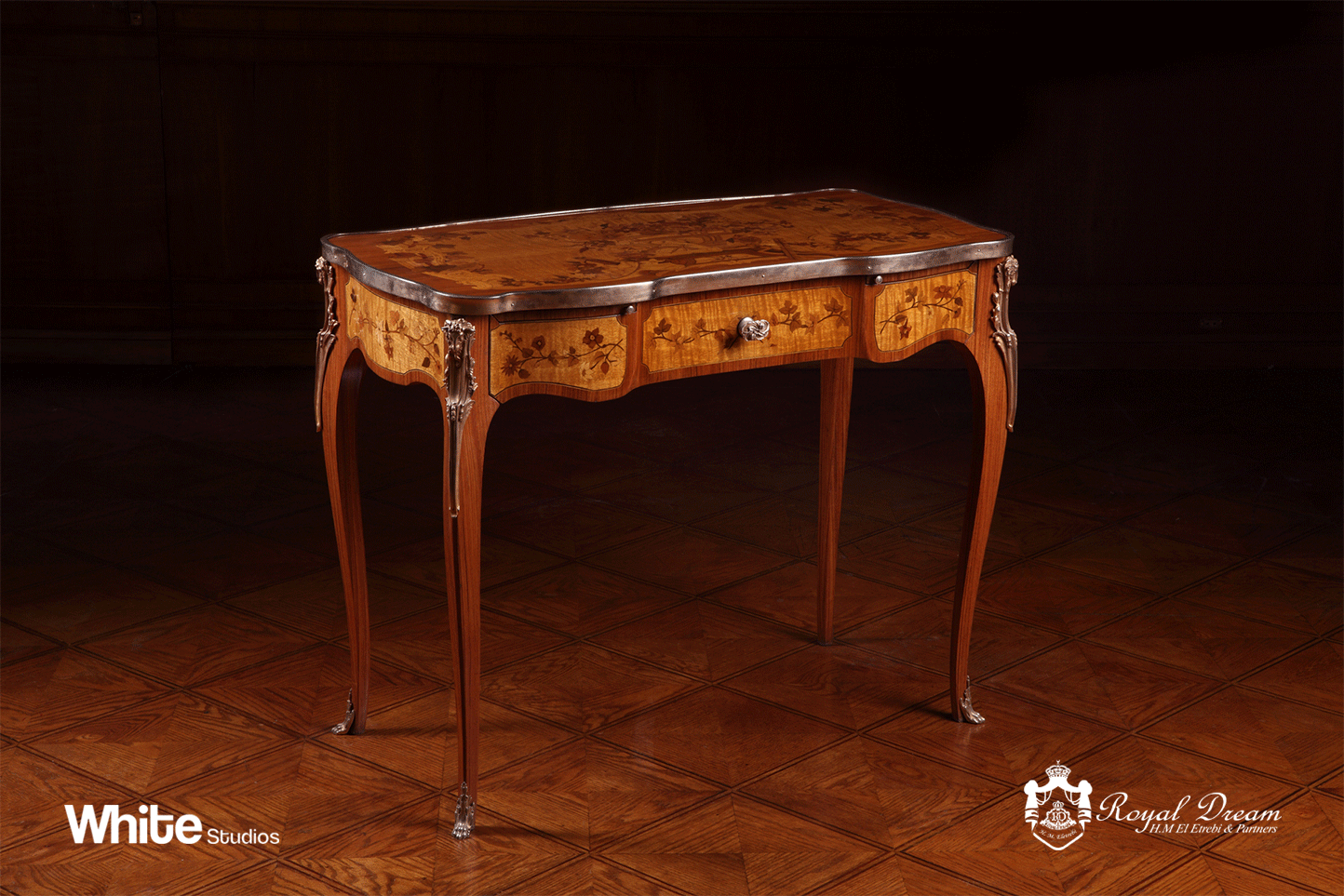 Royal Dream Secretary Table