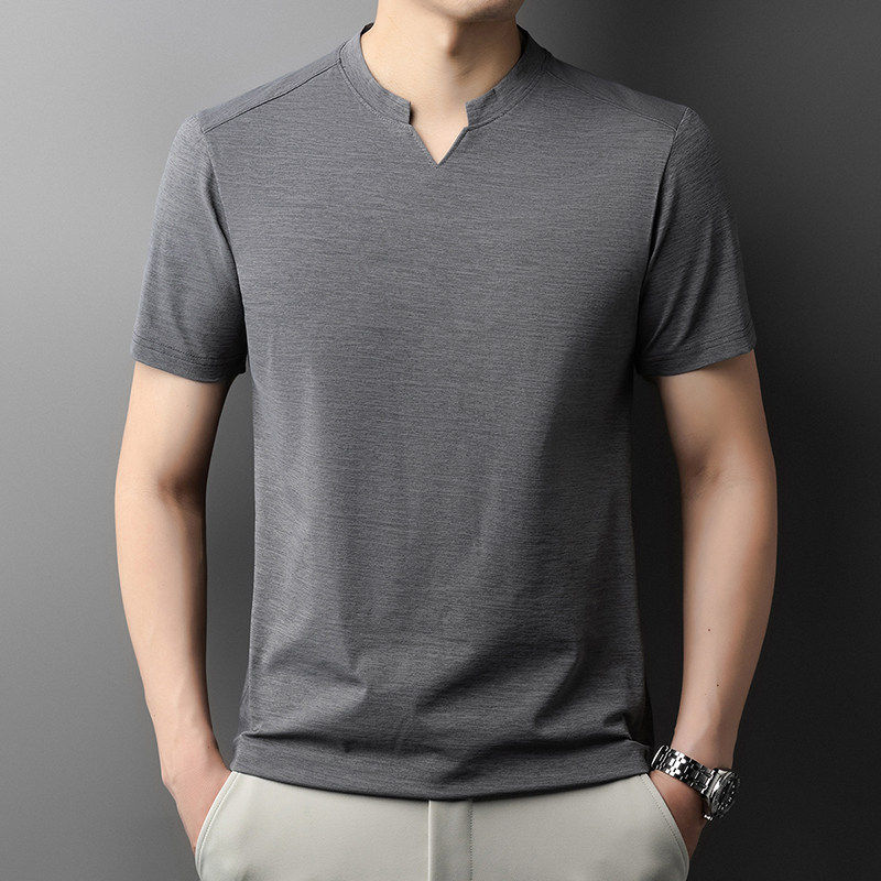 Thumbnail: Korean Men's Casual and Fashionable Small V-neck Solid Color Short Sleeved T-shi