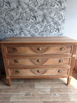 Commode
