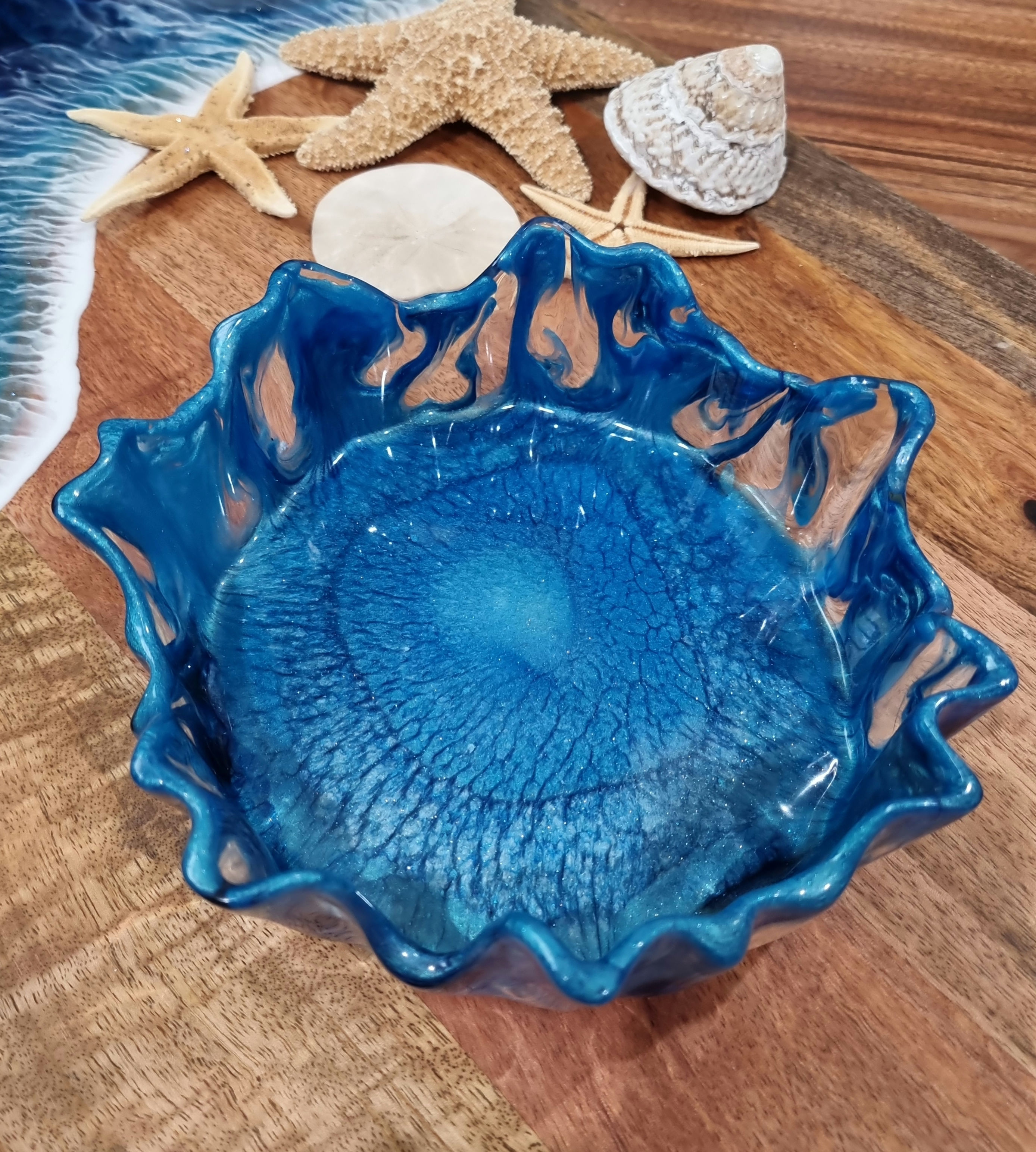 Decorative resin bowl - shimmery blue 