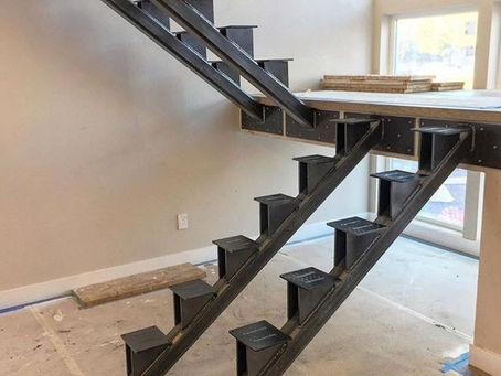 Modèles d'escaliers.