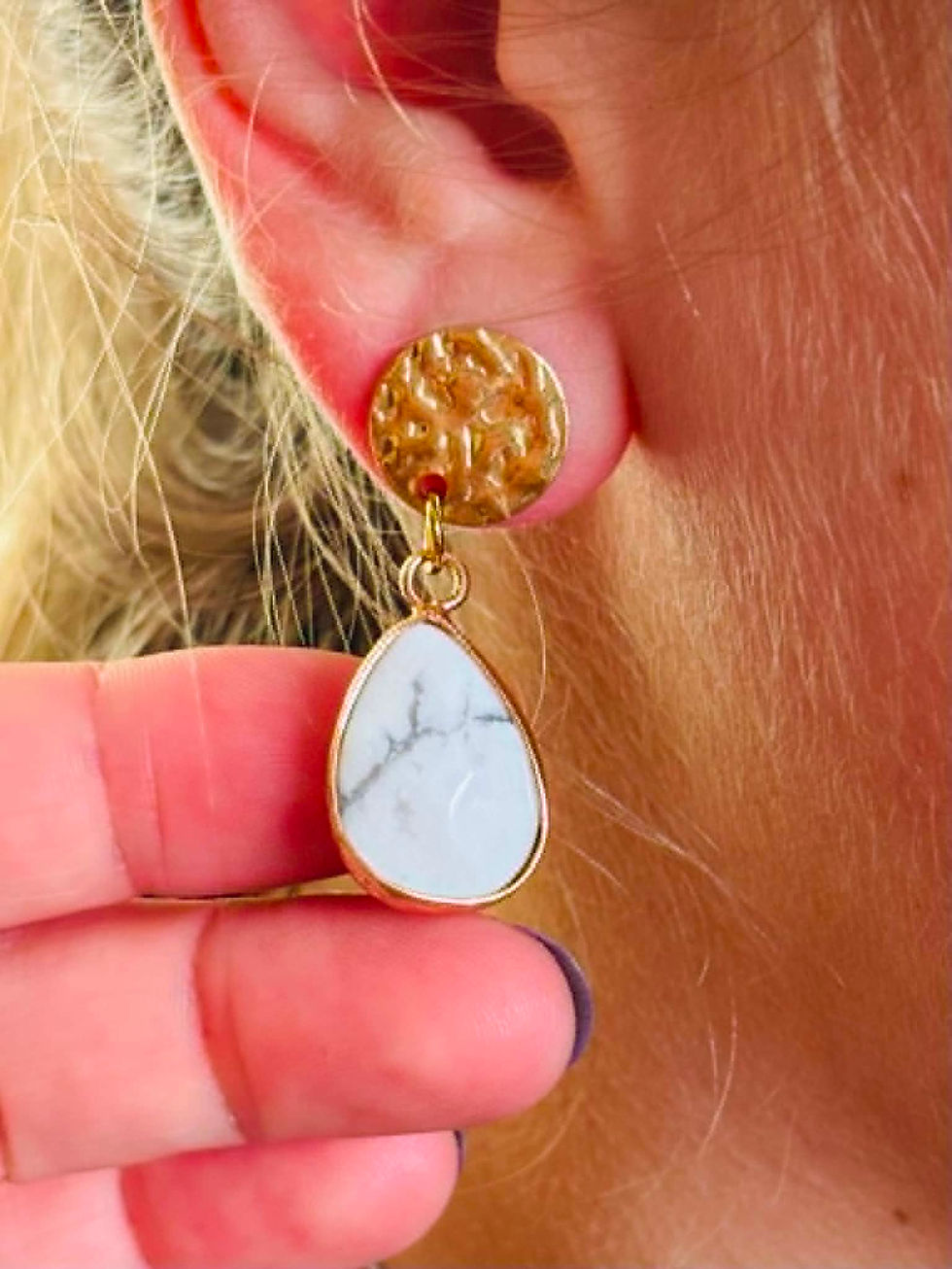 Miniature : Boucles d’oreilles ELEGANCE Howlite