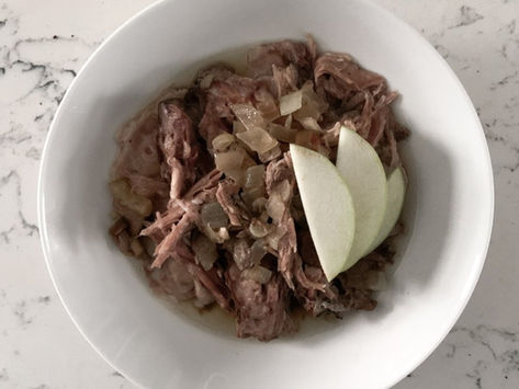 Slow Cooker Pulled Pork with Apples