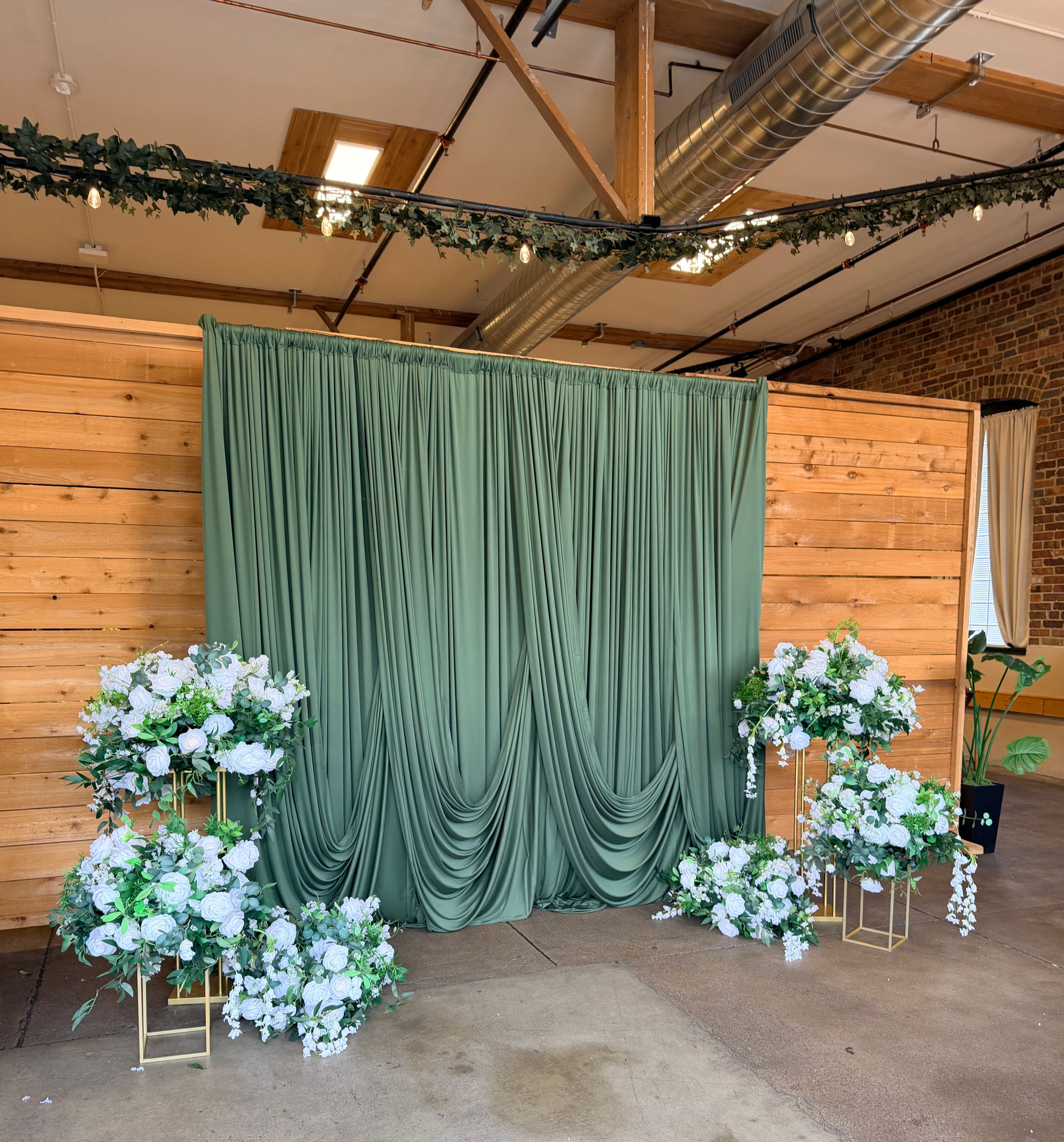 Luxe Drape Set up