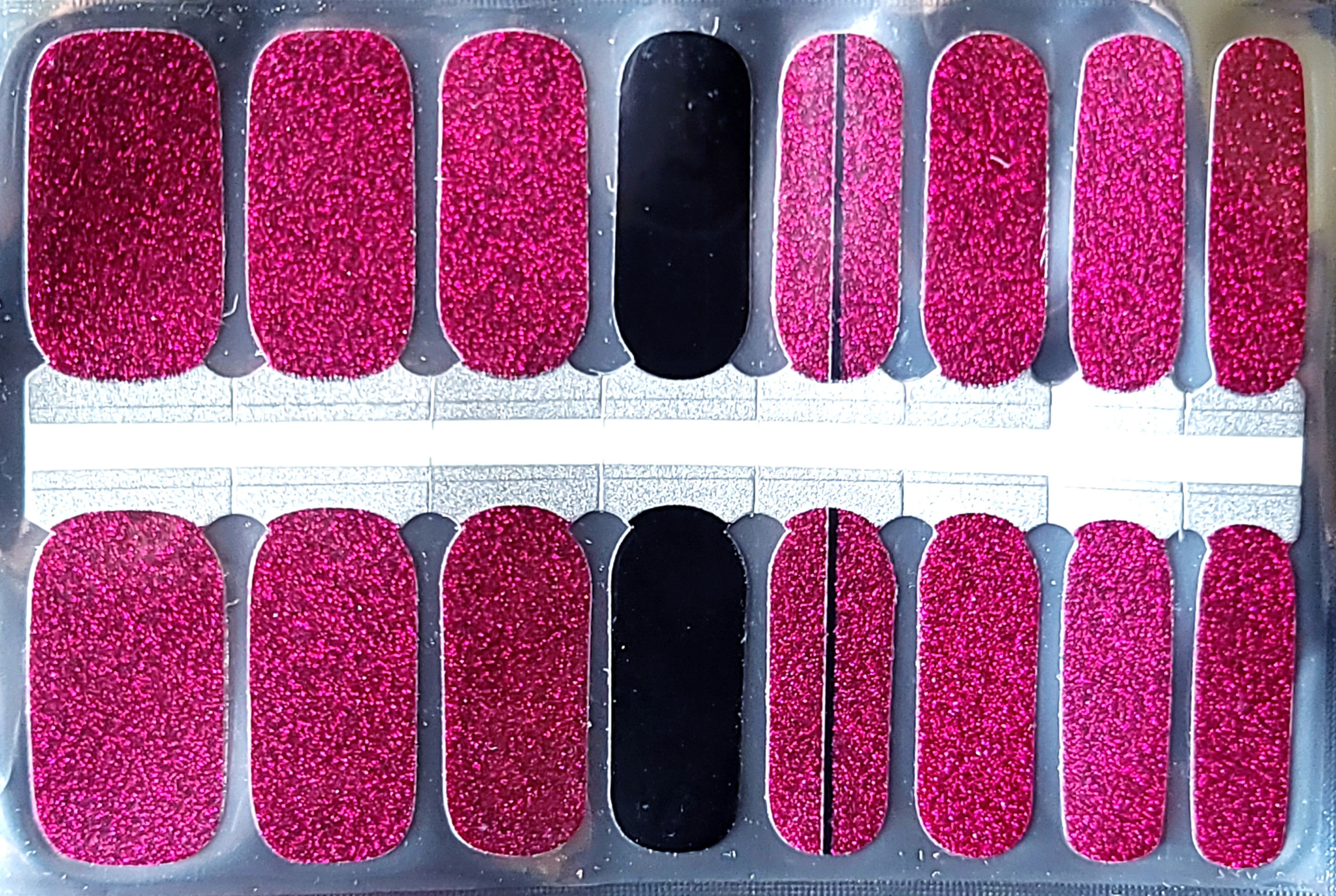 Simple Raspberry Mixed Mani - ZB Series