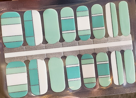 Minty Lines Mixed Mani