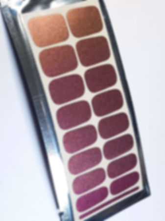 Dark Magenta to Copper - AMP 16 Series
