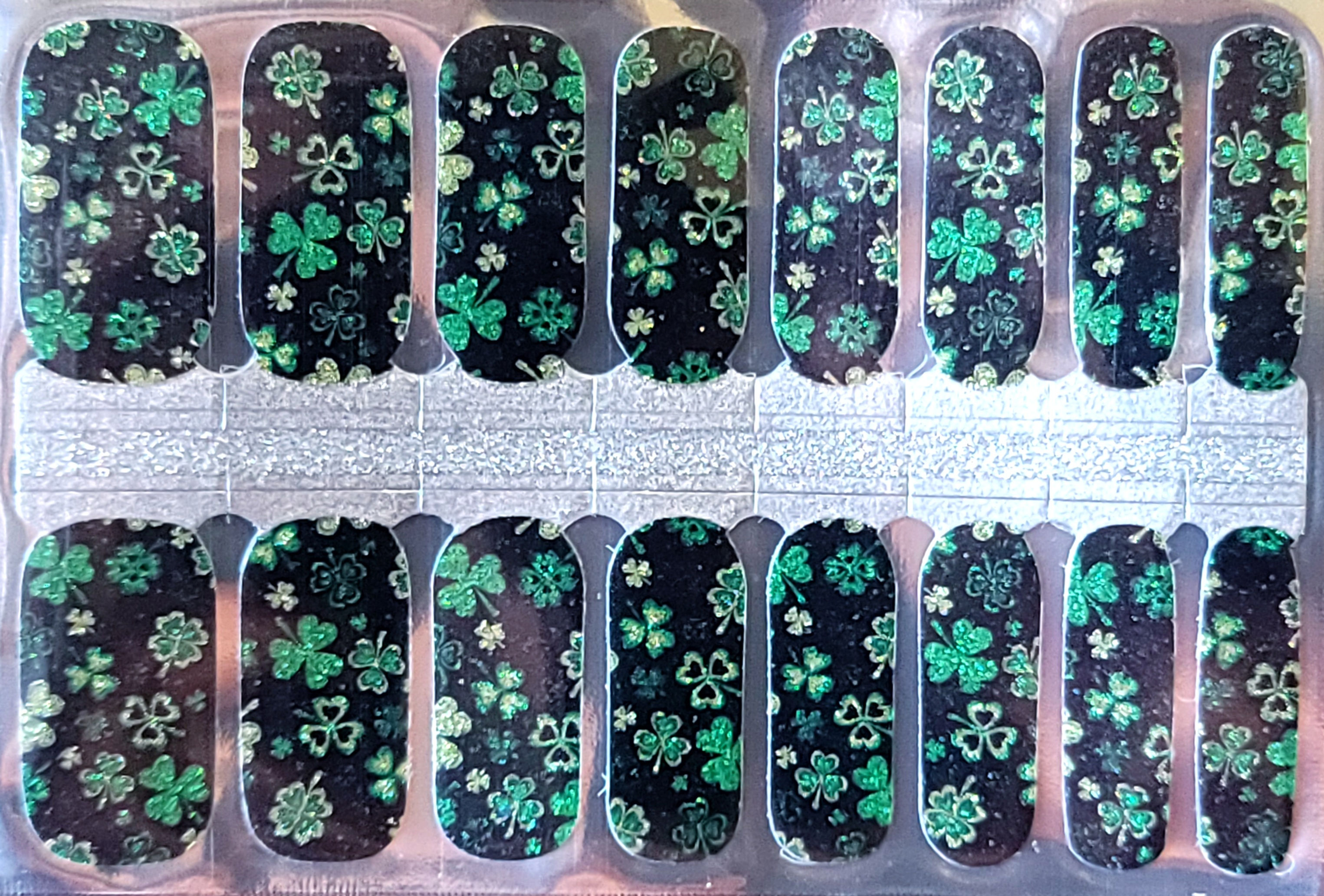 Glittery Shamrocks - ZB Series