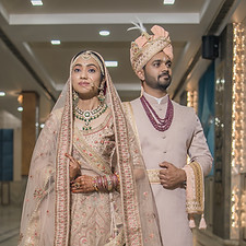 Wedding couple portrait from a wedding in Jaipur, Rajasthan