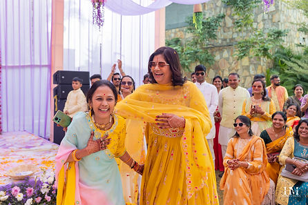 Candid Wedding Photographer in Jaipur | Delhi - HM Productions