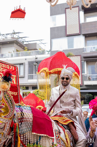 Candid wedding moment captured during Diksha and Atul’s Jaipur wedding
