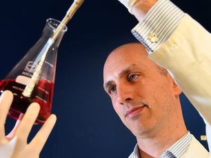 The Urology Foundation Innovation & Research Grant awarded to Mr Simon Baker