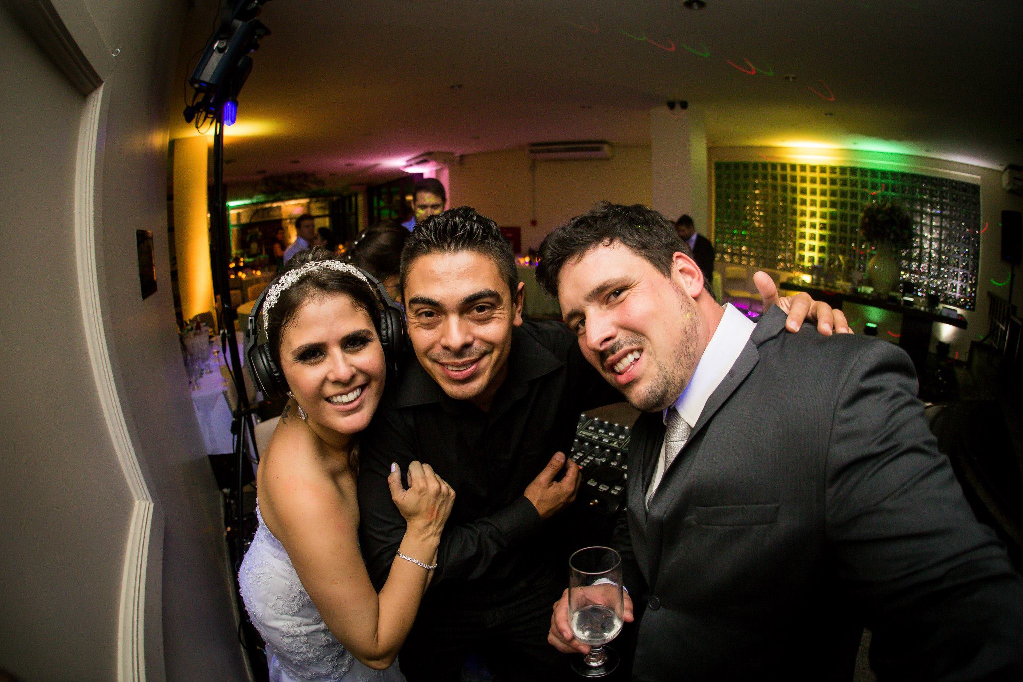 MHz Eventos | DJ, Som & Luz