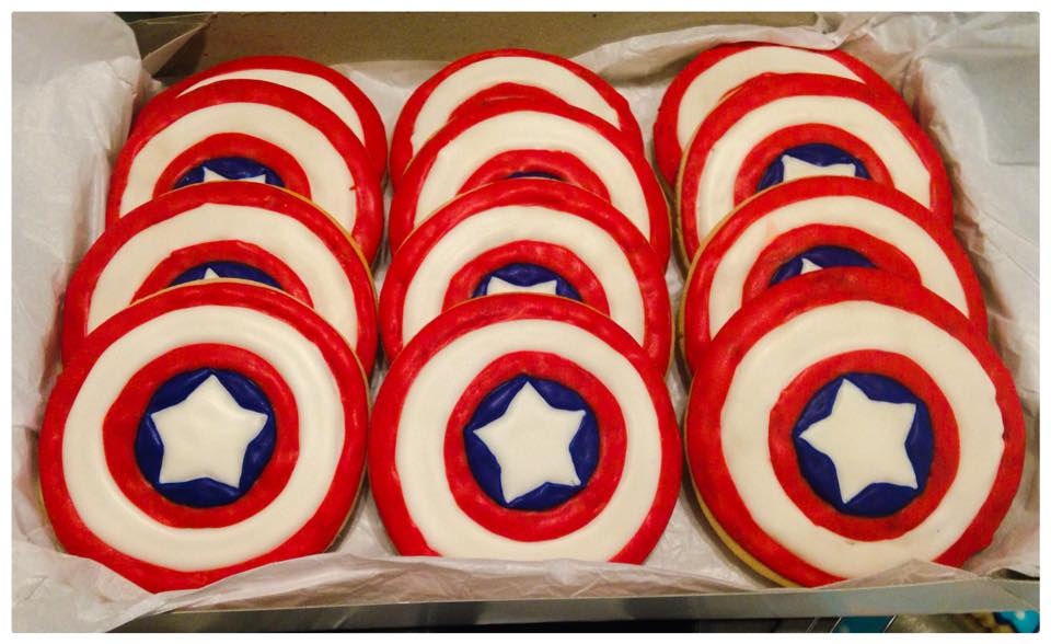 Captain America Shield Cookies