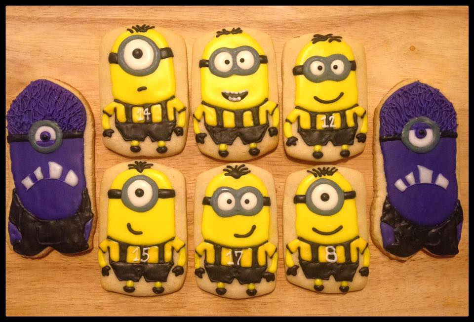Minion Soccer cookies