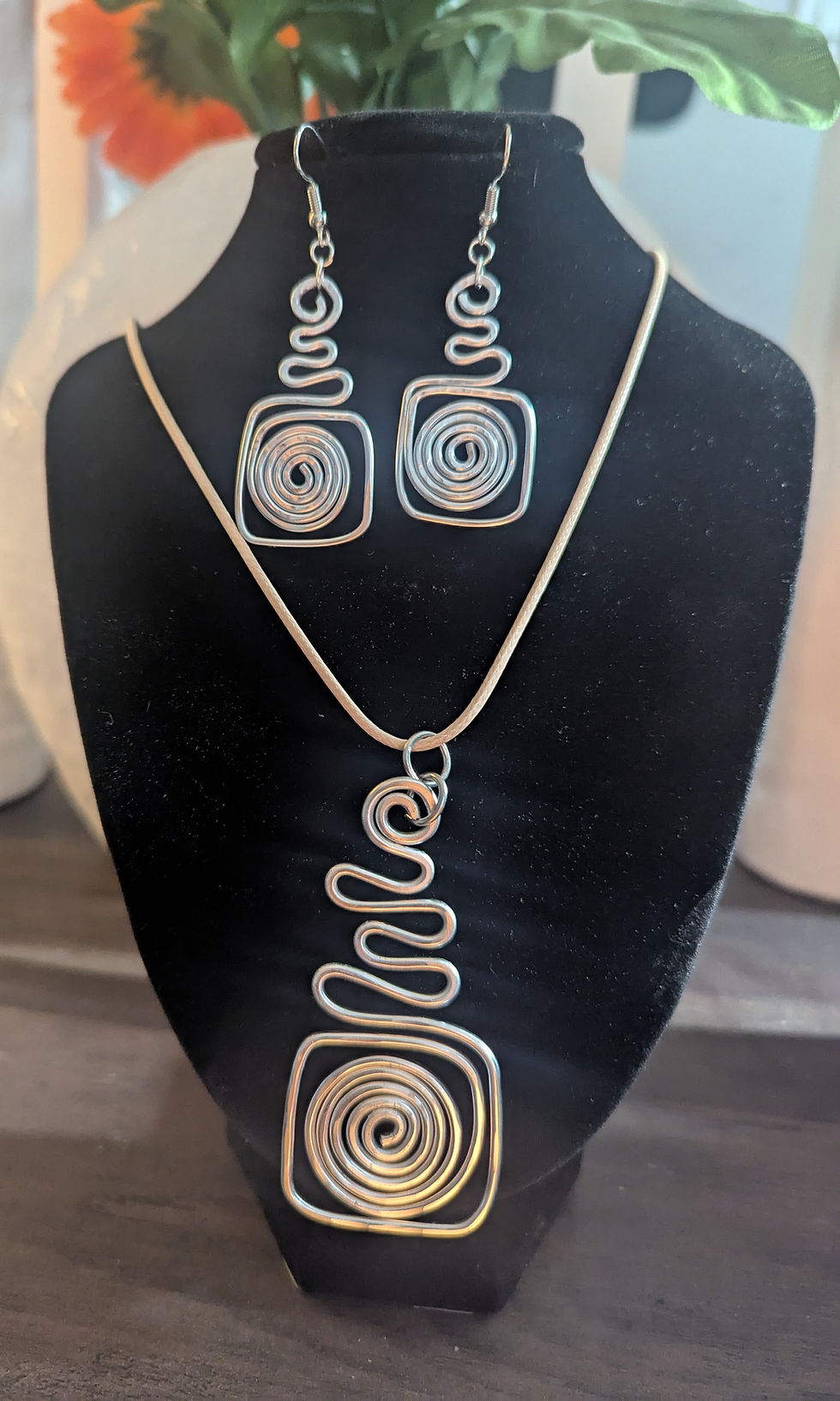 Silver spiral necklace and earrings set