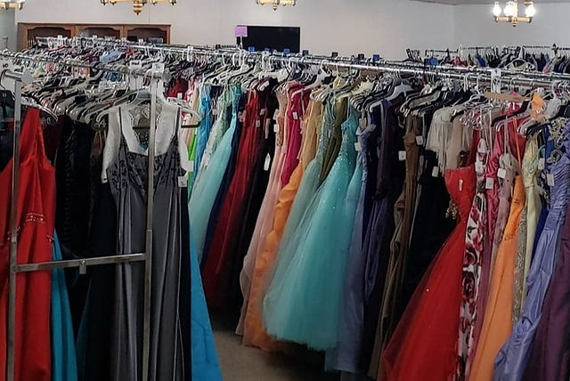 Formal Wear | Dreams Can Happen Prom And Bridal Closet | Wild Rose Formal Wear | Dreams Can Happen Prom And Bridal Closet | Wild Rose