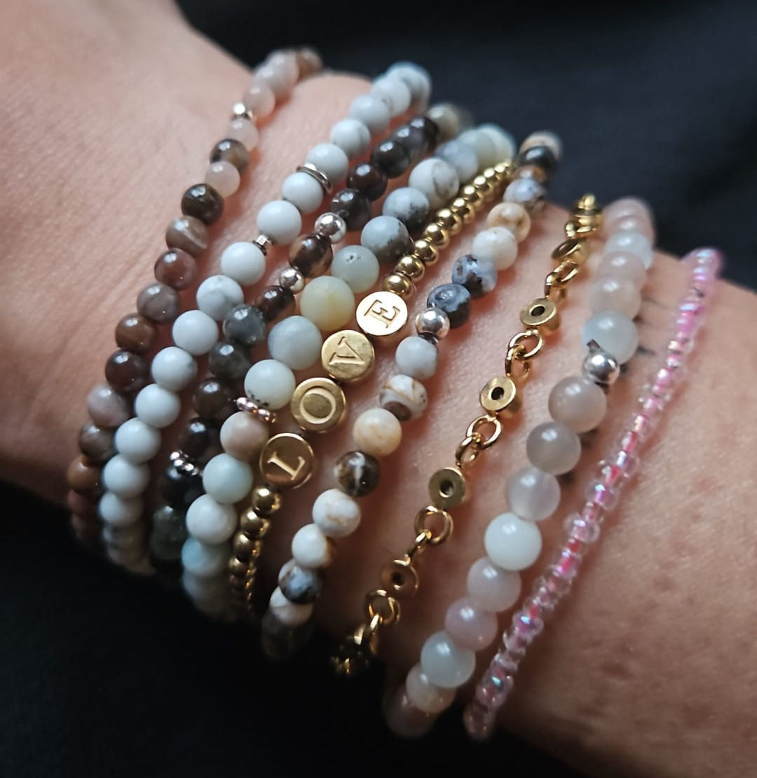 Stein- und Silberschmuck gestalten