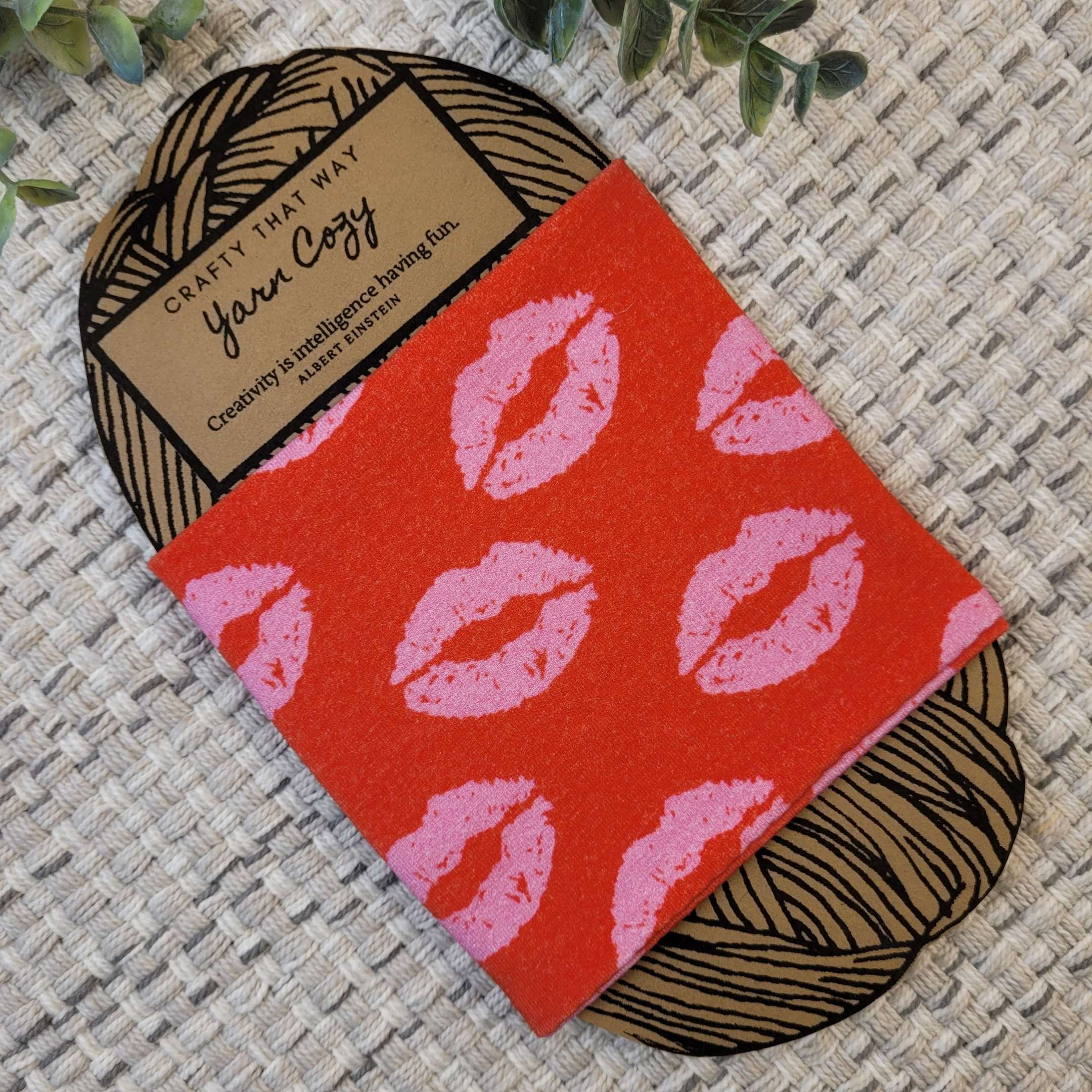 Hot Lips Yarn Cozy