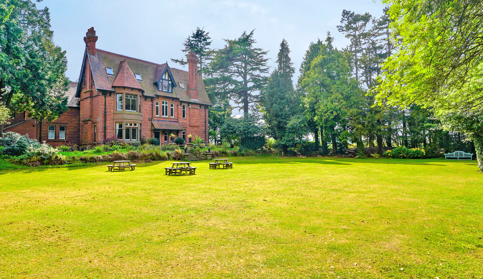 Holly Grange