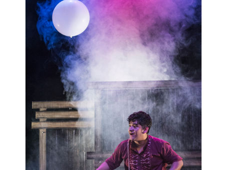 Los niños caballero, obra de teatro que narra
el amor y la valentía de dos hermanitos.
