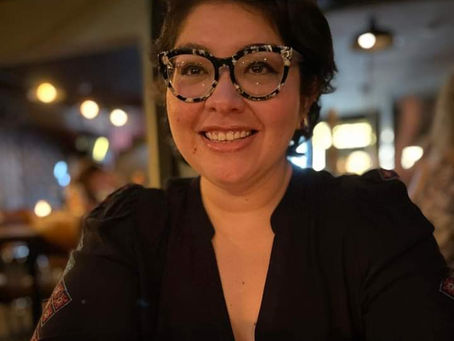 Entrevista con la actriz Azalia Ortíz.
