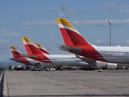 Iberia e Iberia Express, un mes más en el podio de la puntualidad.