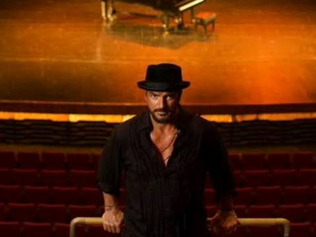 ARJONA ESTÁ DE VUELTA.