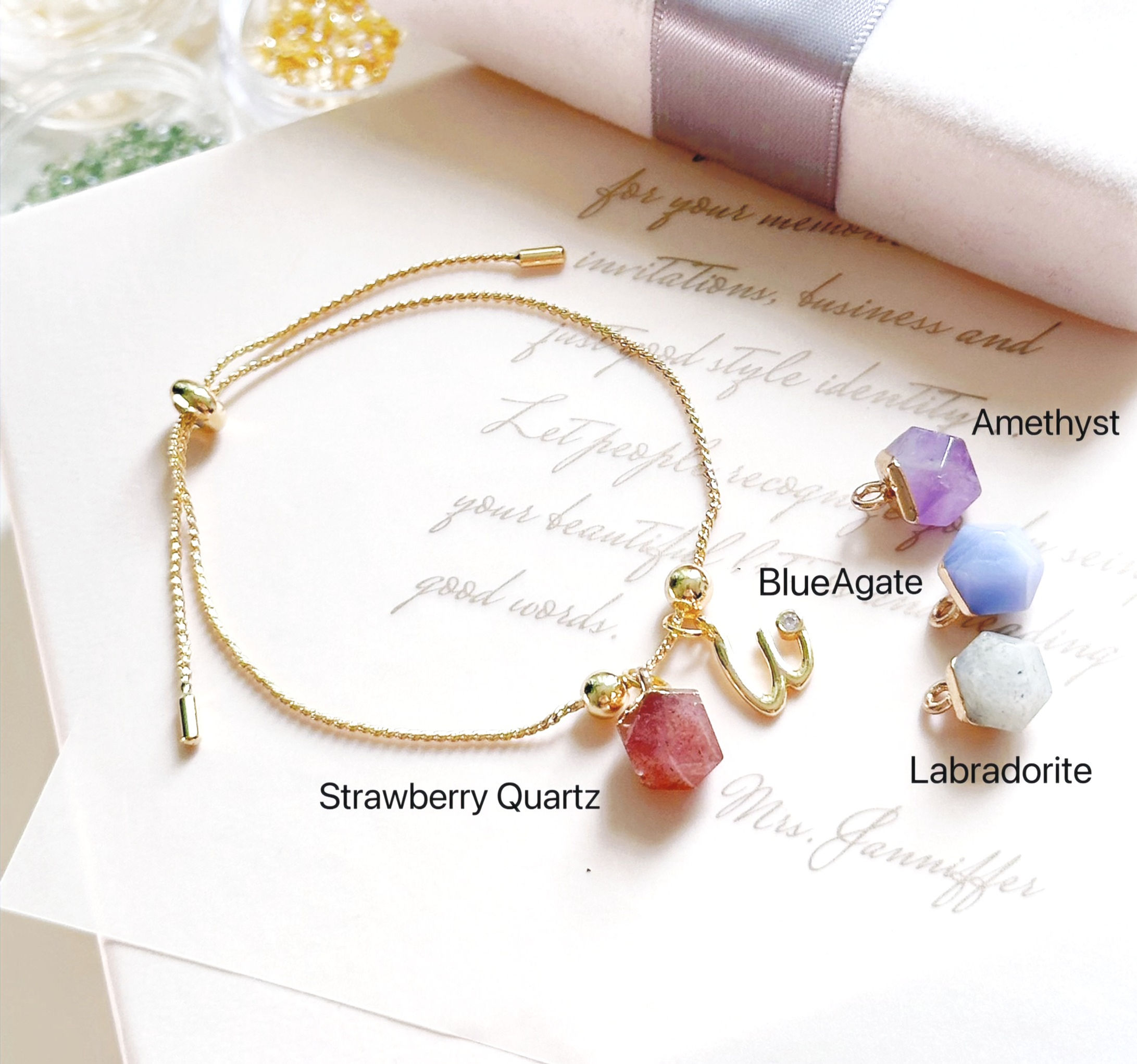 Personalized Bridesmaids Bracelet, Custom name Chain, Crystal Letter Bracelet 姊妹禮物