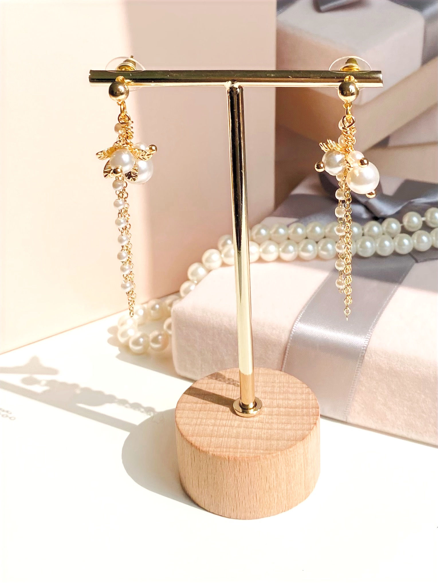 Stunning Gold Pearl Earrings with Chain｜Wedding Earrings