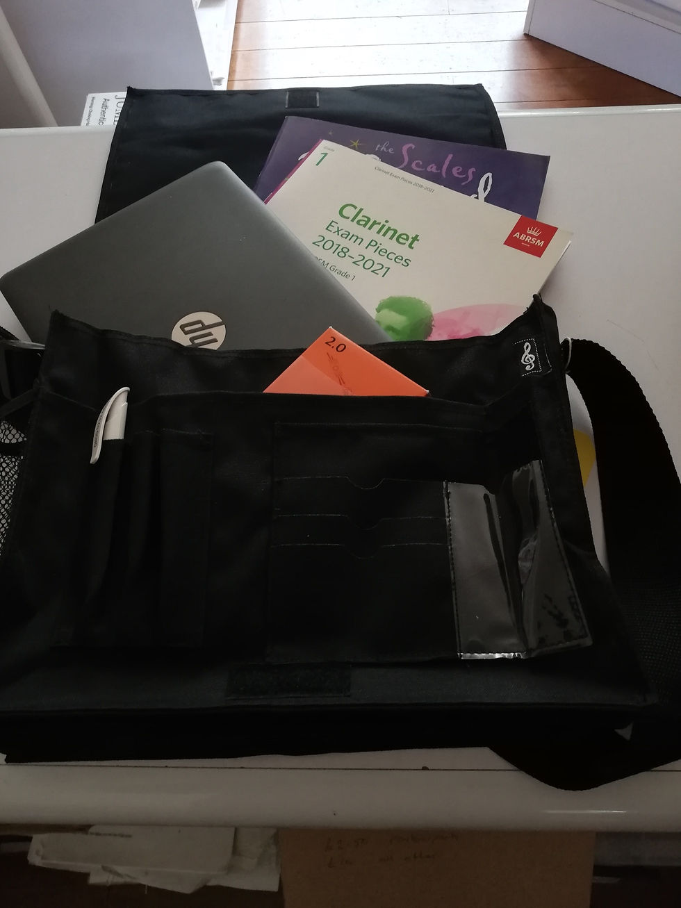 Thumbnail: Shoulder Bag - music design