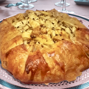 APPLE GALETTE WITH A HONEY-LAVENDER GLAZE