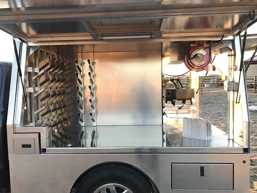 Bay Horse Innovations of New York Custom Farrier Rig for Tom Peterson