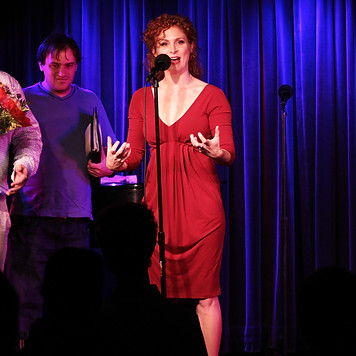 Dana%2C%20singer%20and%20pianist.jpg