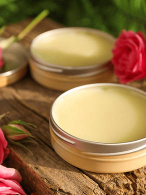 Türchen Nr.5                                    Natürliches festes Parfüm – duftend, einfach, schön natürlich                                       