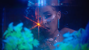 FINAL-Tinashe-ShiftK3Y-V6 .00_01_58_14.Still025.jpg