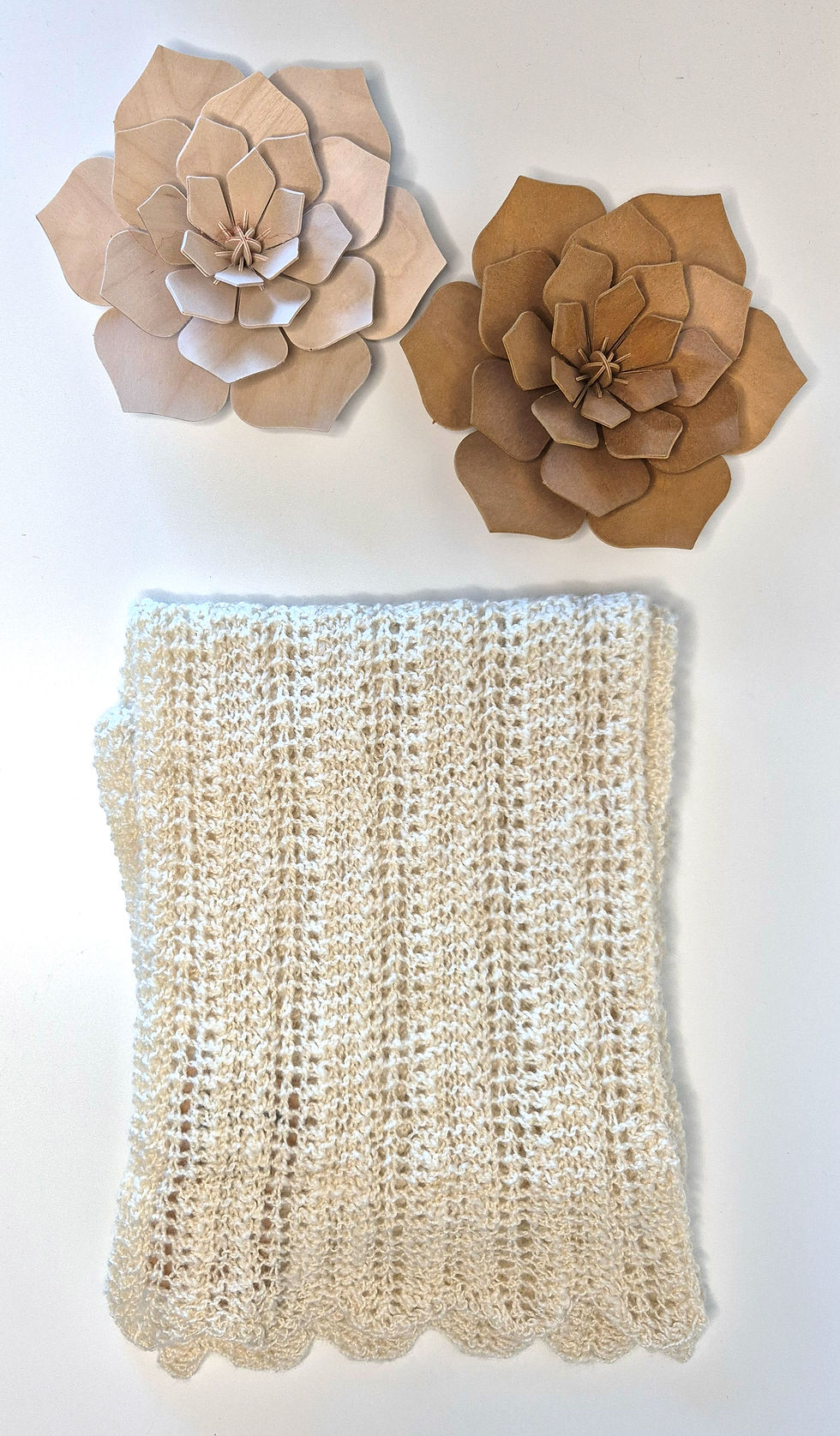 Thumbnail: Hand-knitted lace scarf - Bluefaced Leicester, Silk