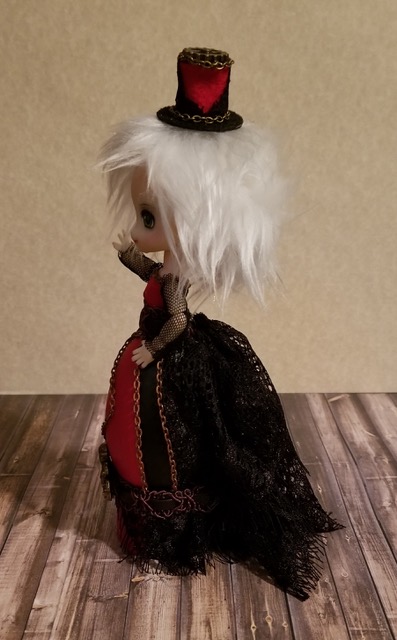Debbie Schneider Dolled Up