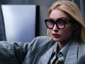 A Closer Look at Fashion’s Embrace of Optical Glasses