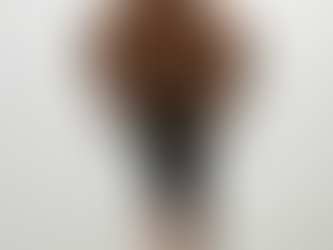 MAX MARA Pays Tribute to Marilyn Monroe with Pre-Fall 2023 Collection