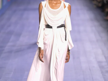 Dior Fall 2024 Couture: Going for Gold